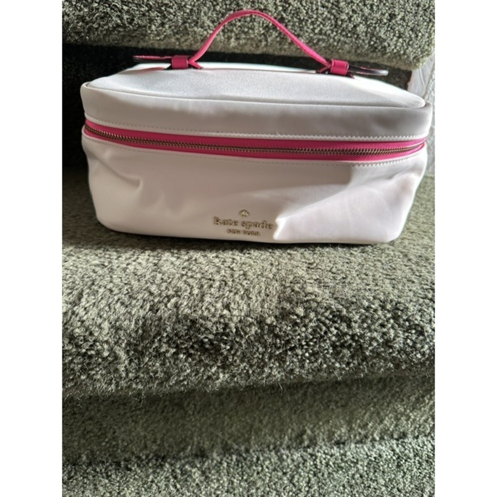 Kate Spade Chelsea Travel Cosmetic Case